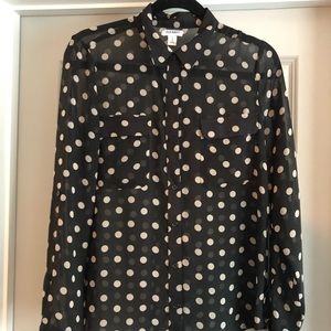 Old Navy Black Printed Button Down Blouse (M)